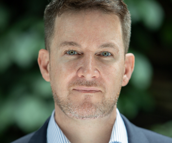 Headshot of Ian Harris - Independent Director